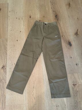 Nike Men's Khaki Straight-Leg Cotton Chinos, like new